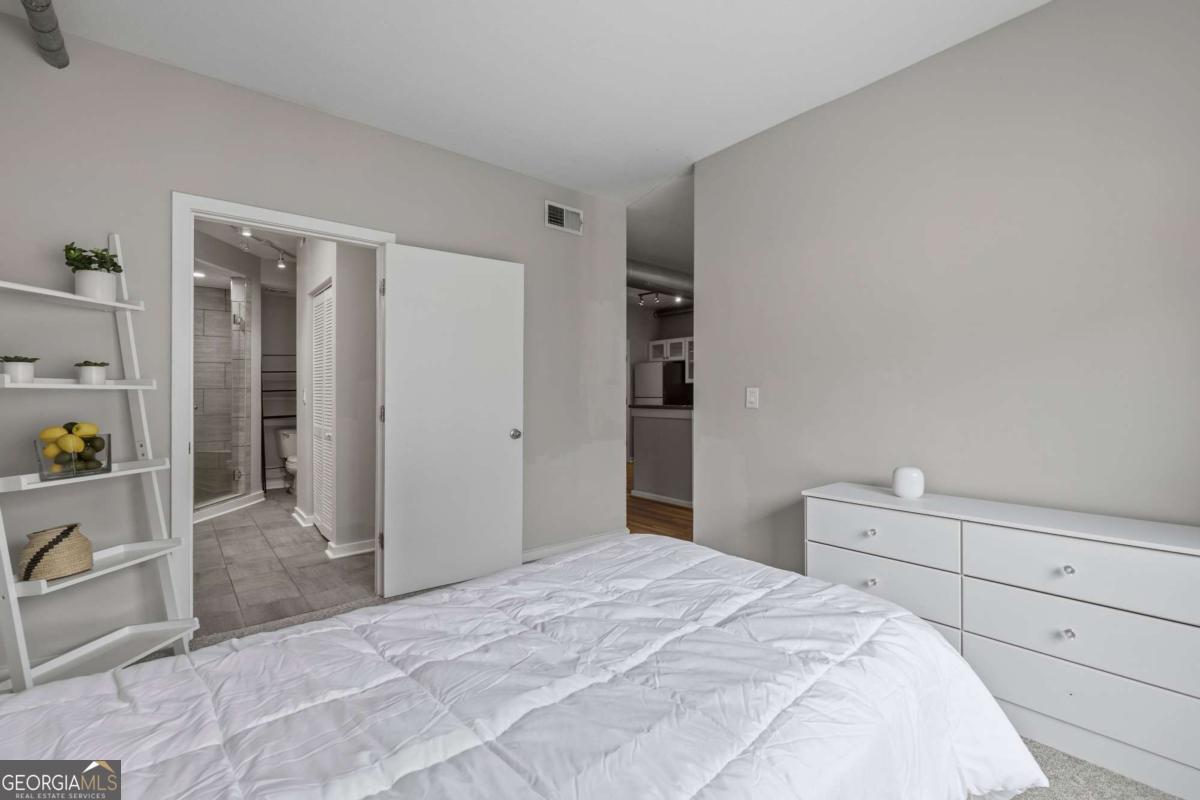 800 Peachtree Street NE # 1517