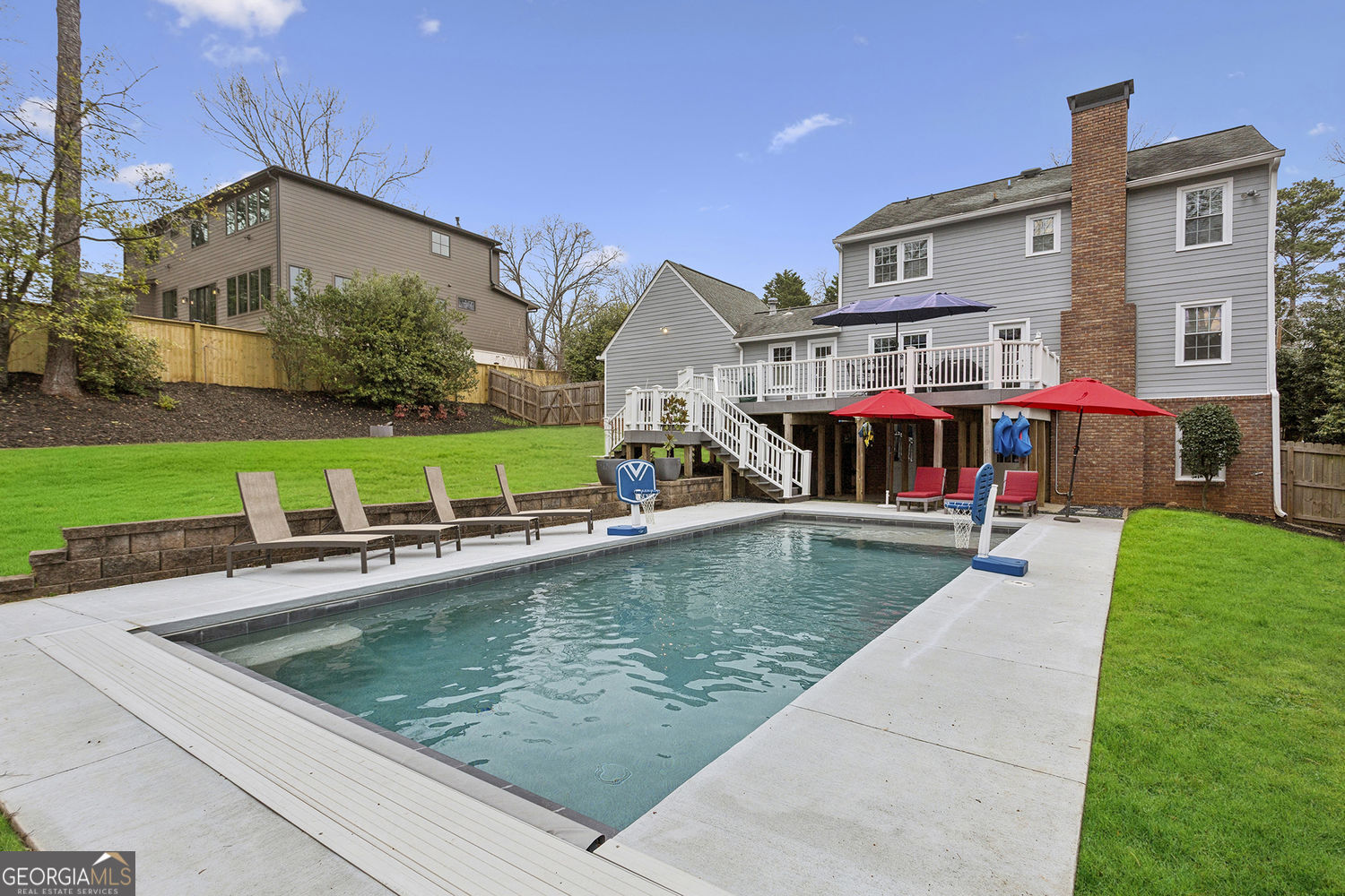 1434 Cedarhurst Drive