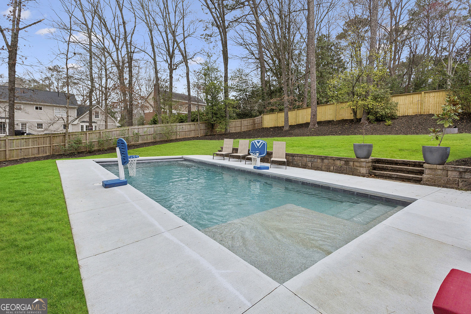 1434 Cedarhurst Drive
