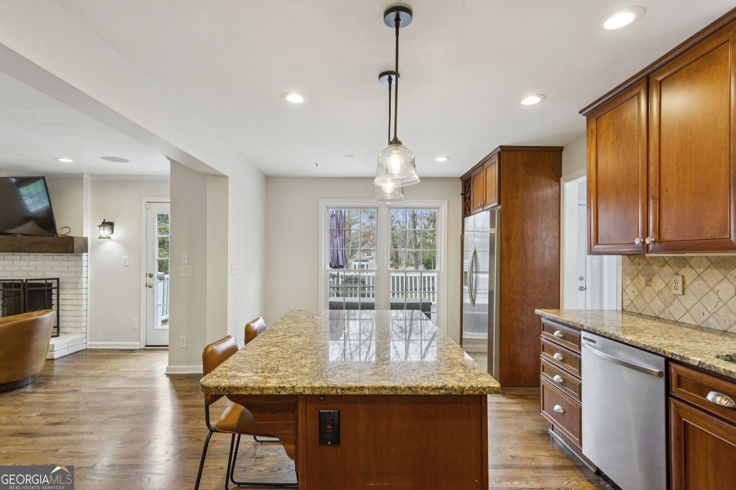 1434 Cedarhurst Drive