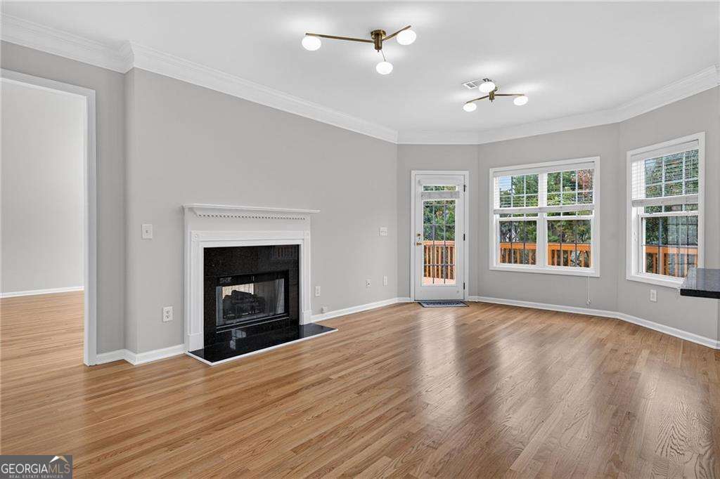 5365 Plymouth Place