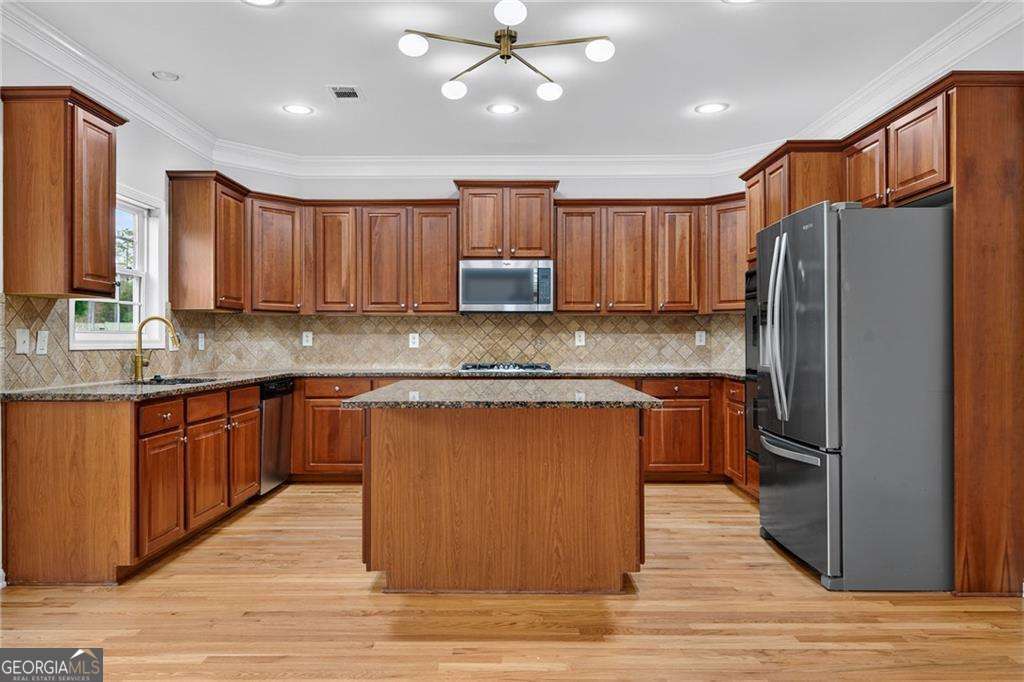 5365 Plymouth Place