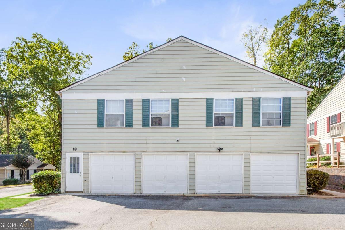 1382 Old Coach Road SW