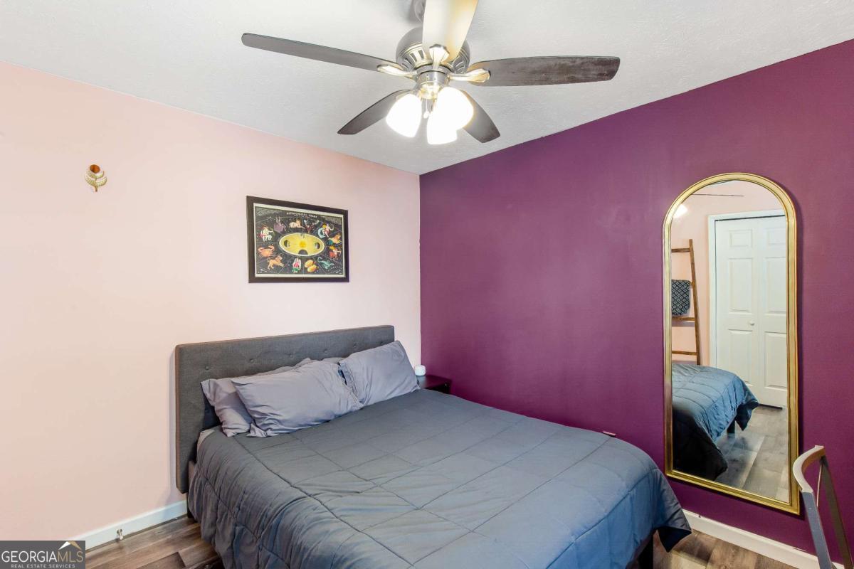 1382 Old Coach Road SW