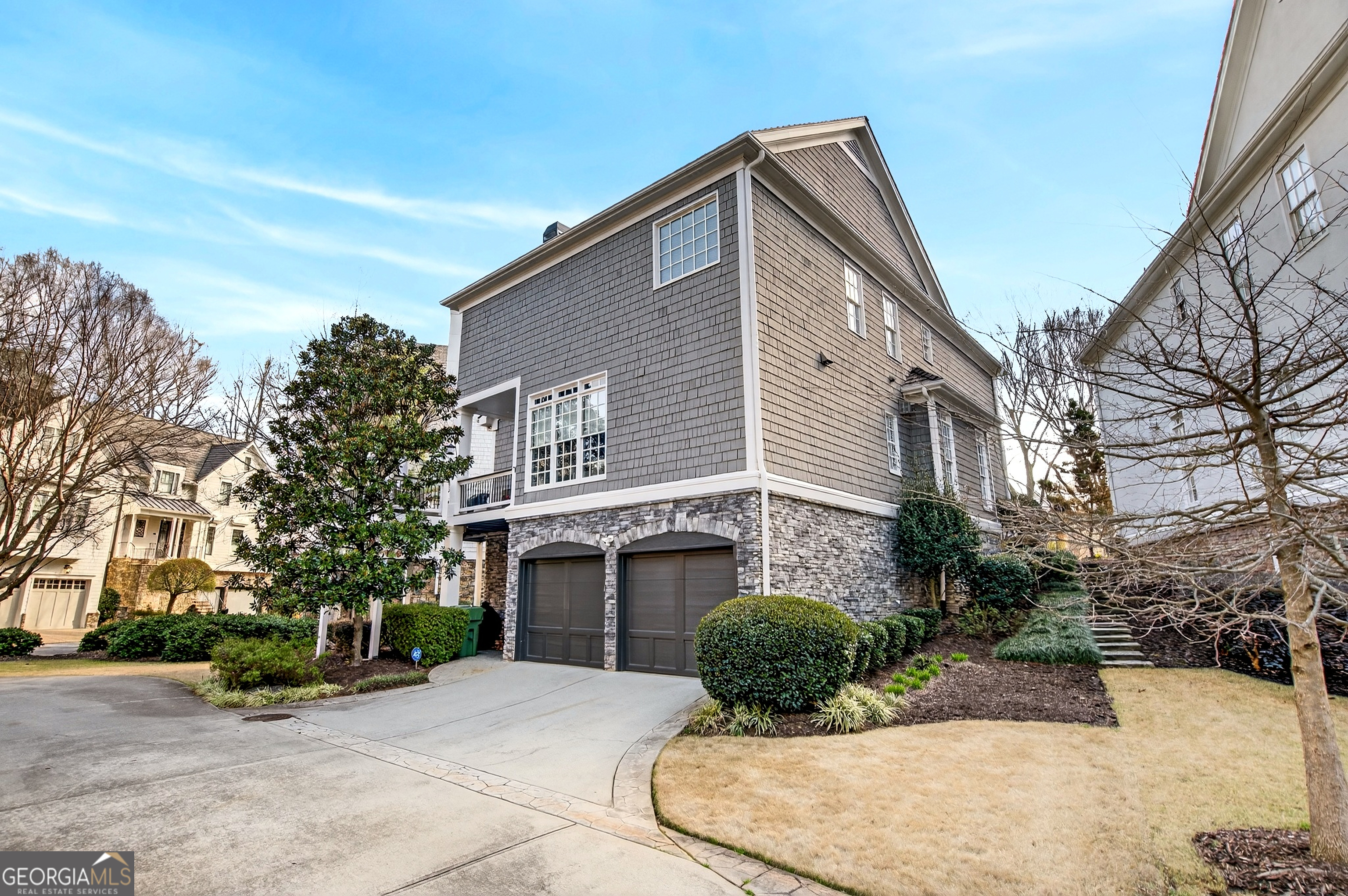 16 Conifer Circle NE