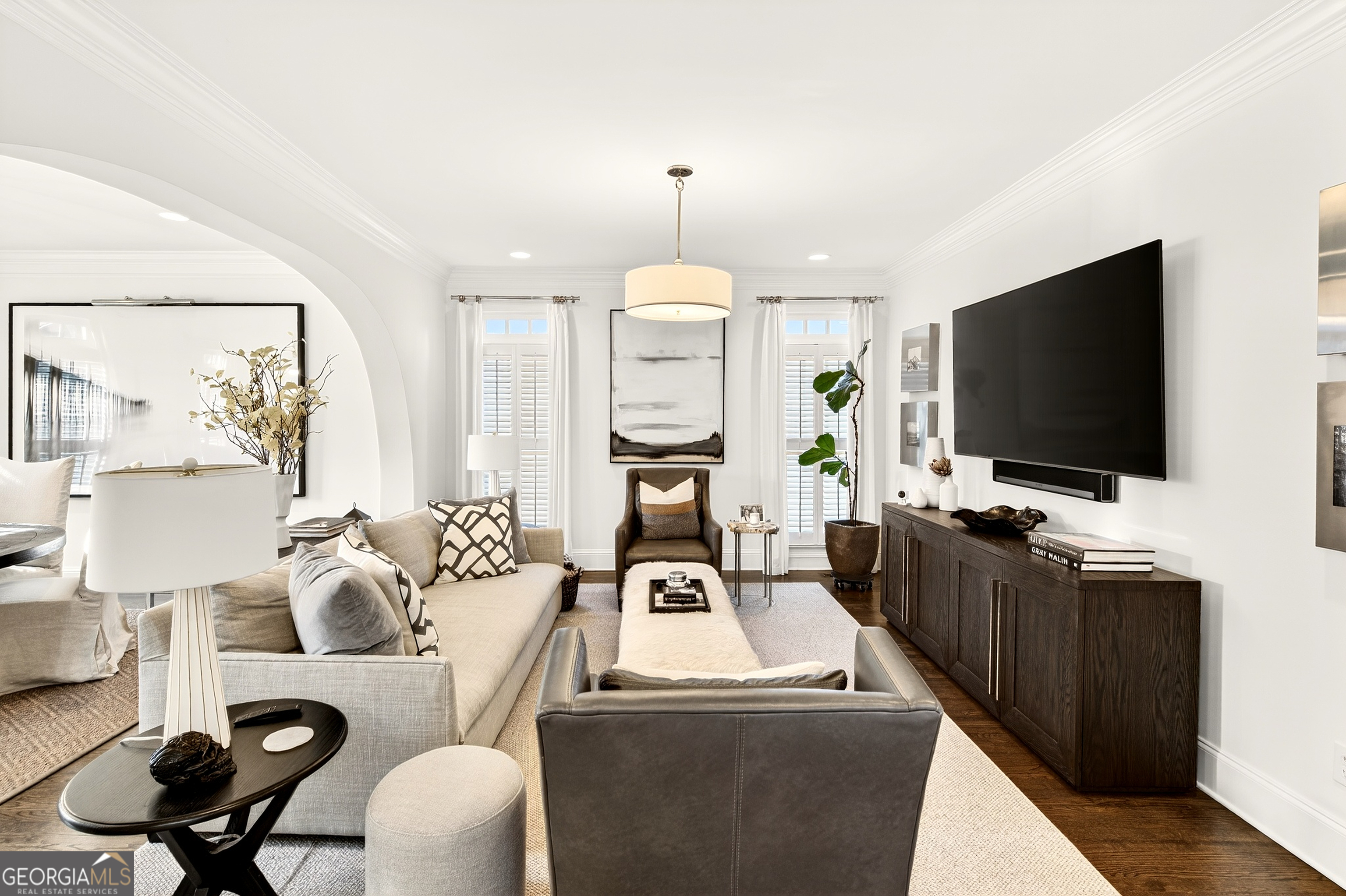 16 Conifer Circle NE