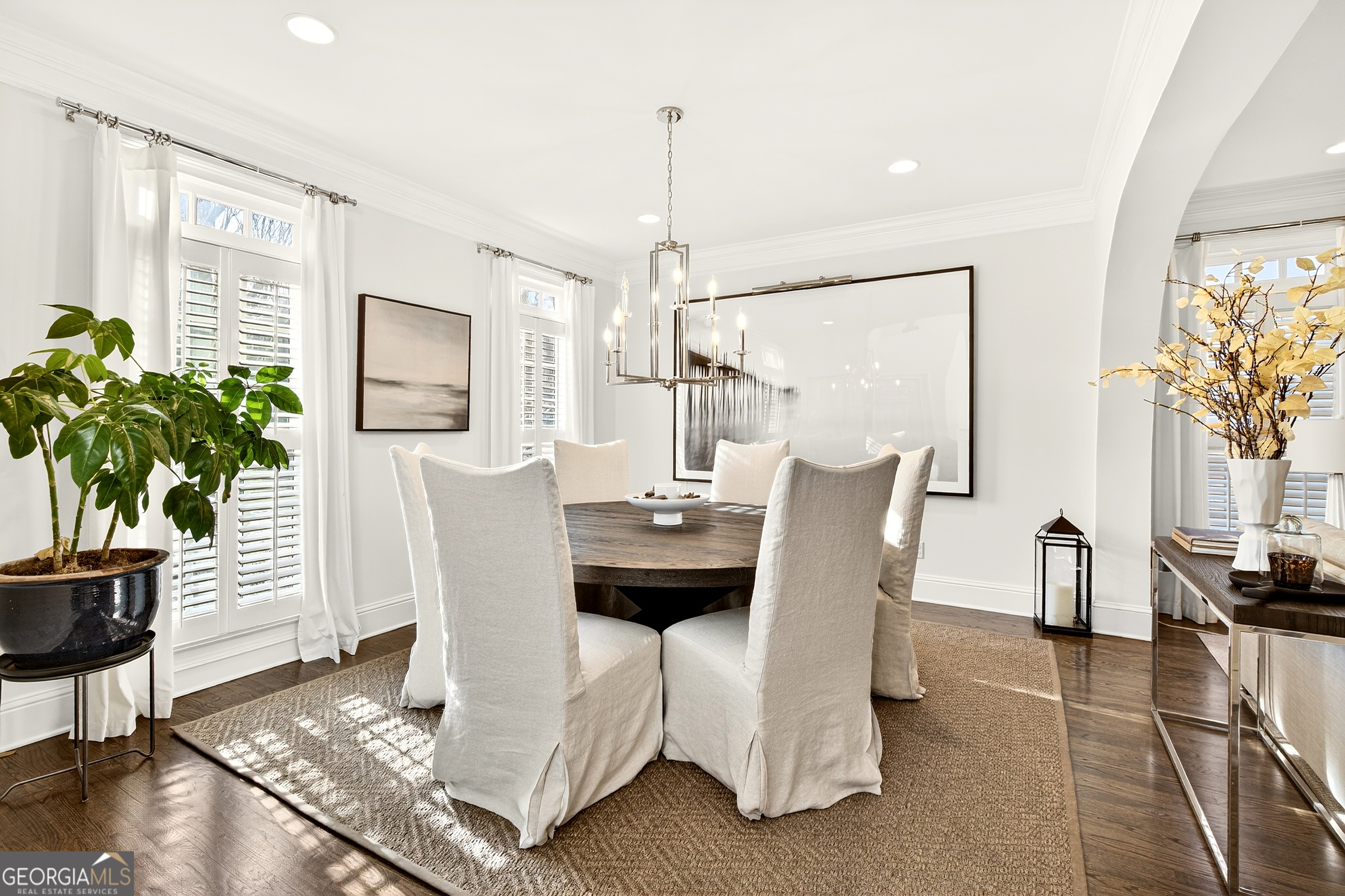 16 Conifer Circle NE