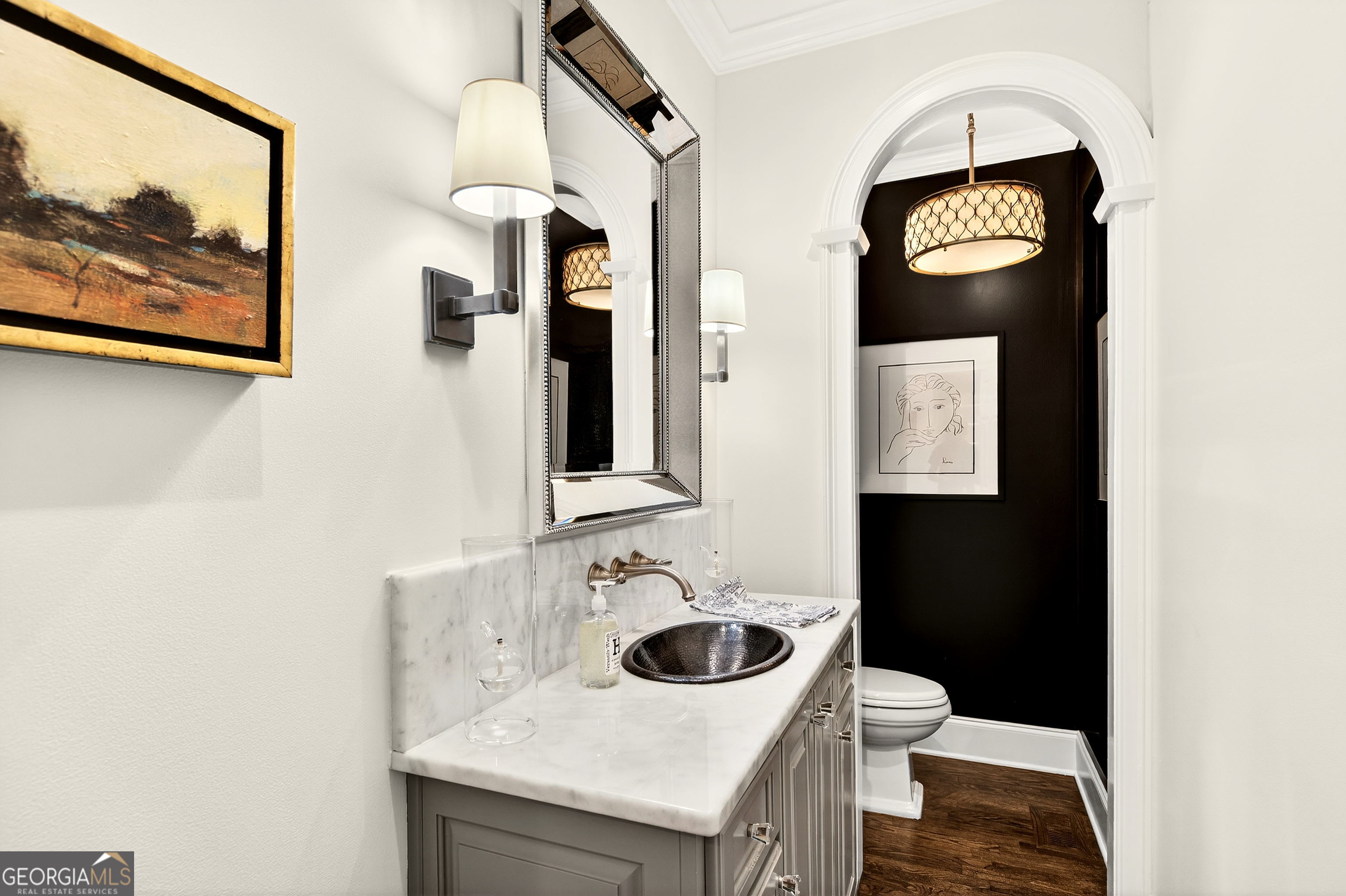 16 Conifer Circle NE