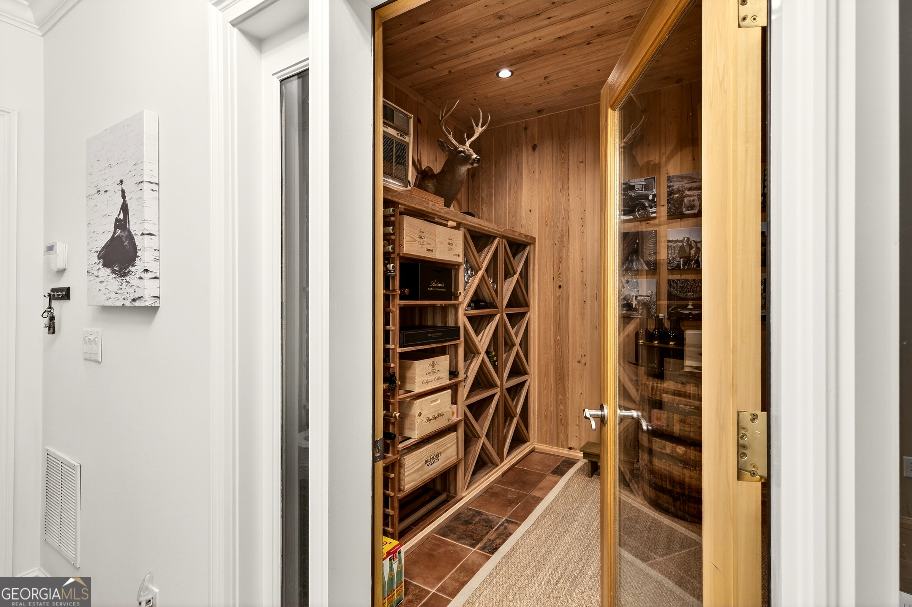 16 Conifer Circle NE