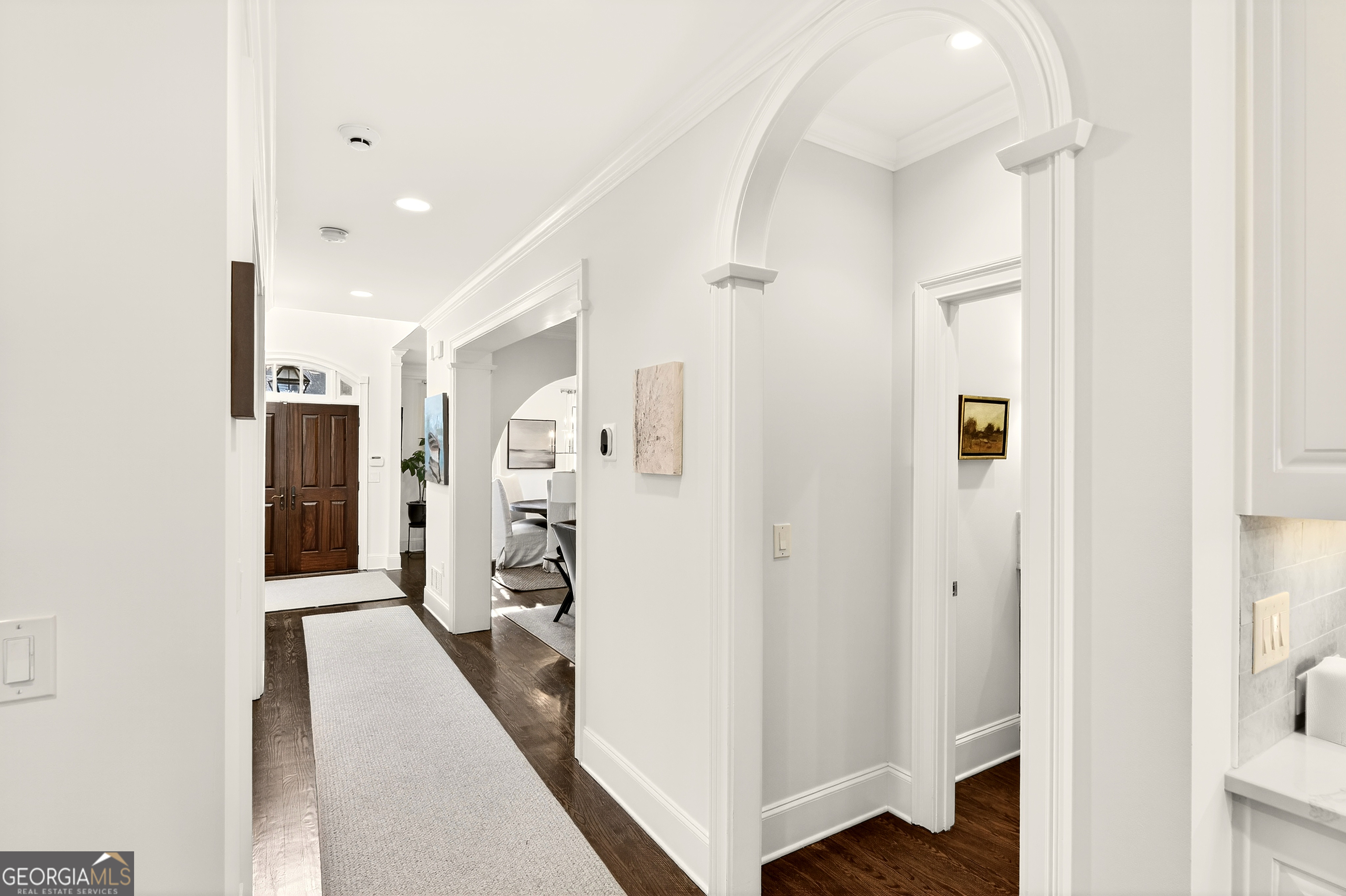 16 Conifer Circle NE