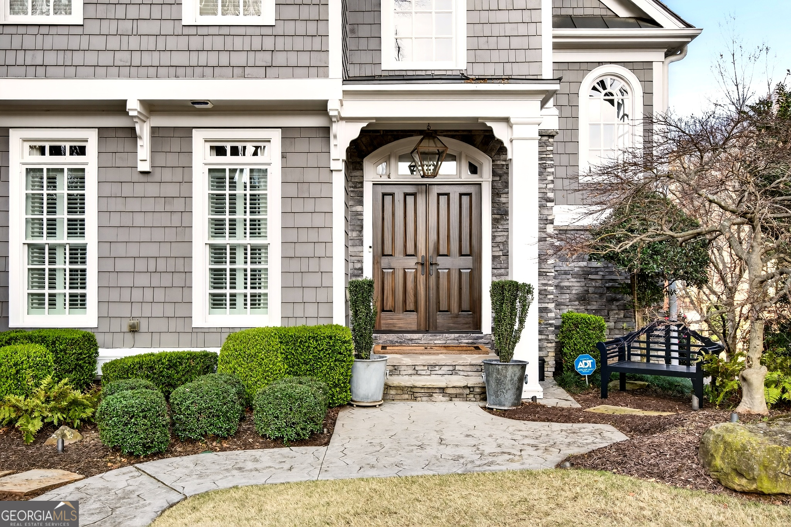 16 Conifer Circle NE