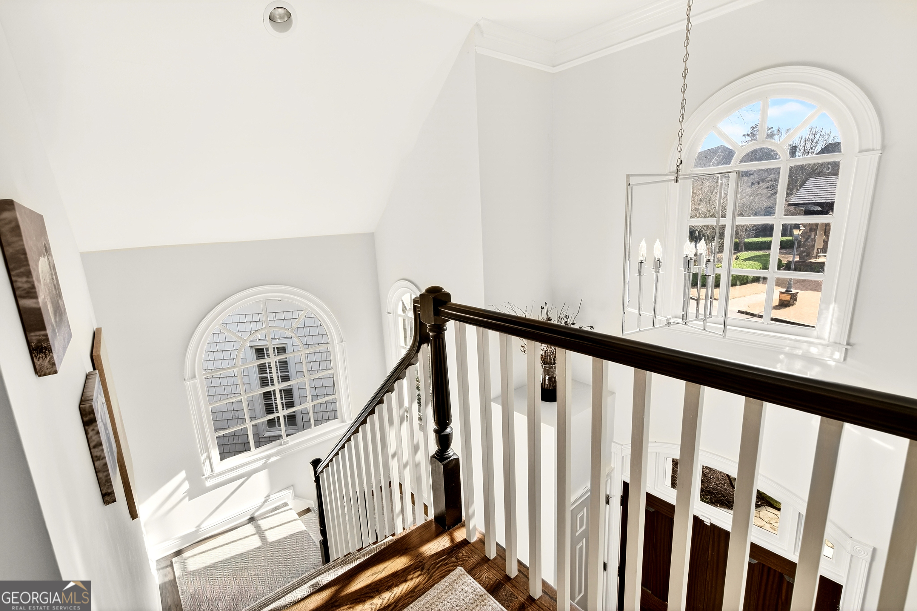 16 Conifer Circle NE