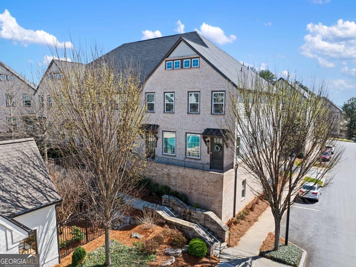2527 Figaro Drive # 214