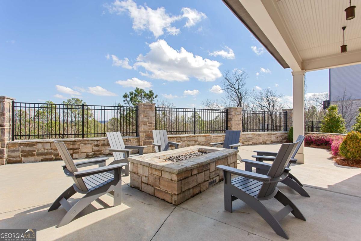 2527 Figaro Drive # 214
