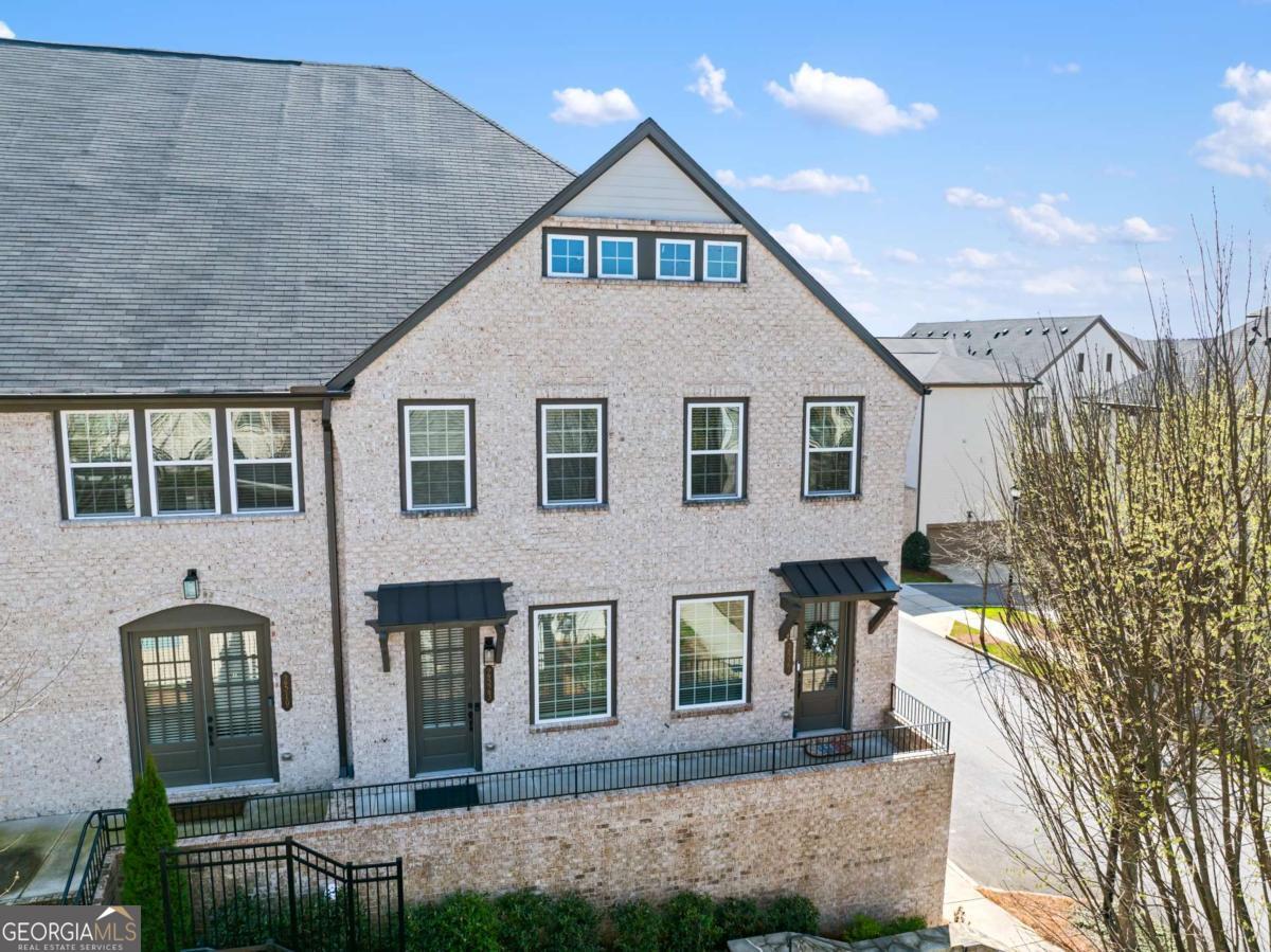 2527 Figaro Drive # 214