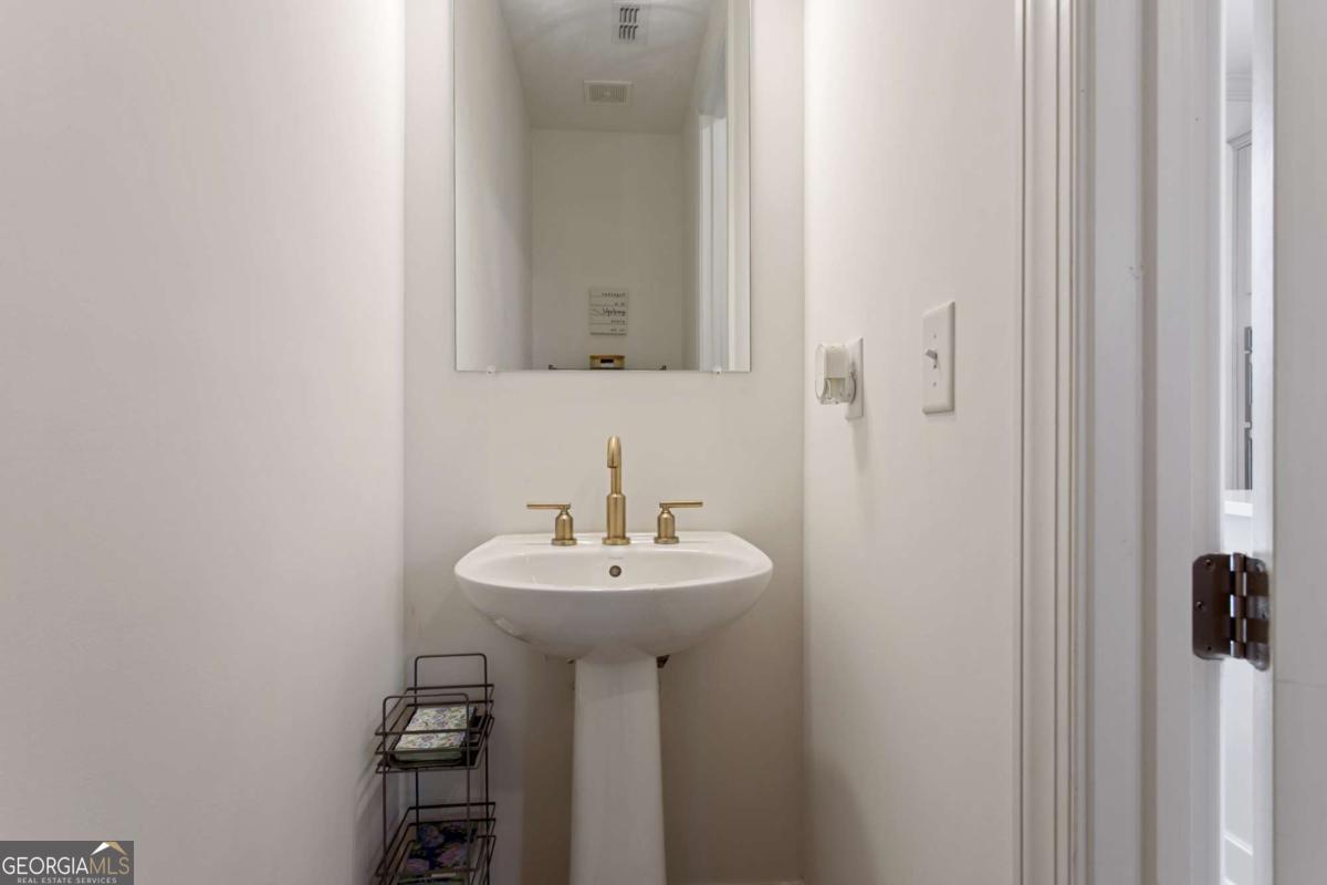2527 Figaro Drive # 214