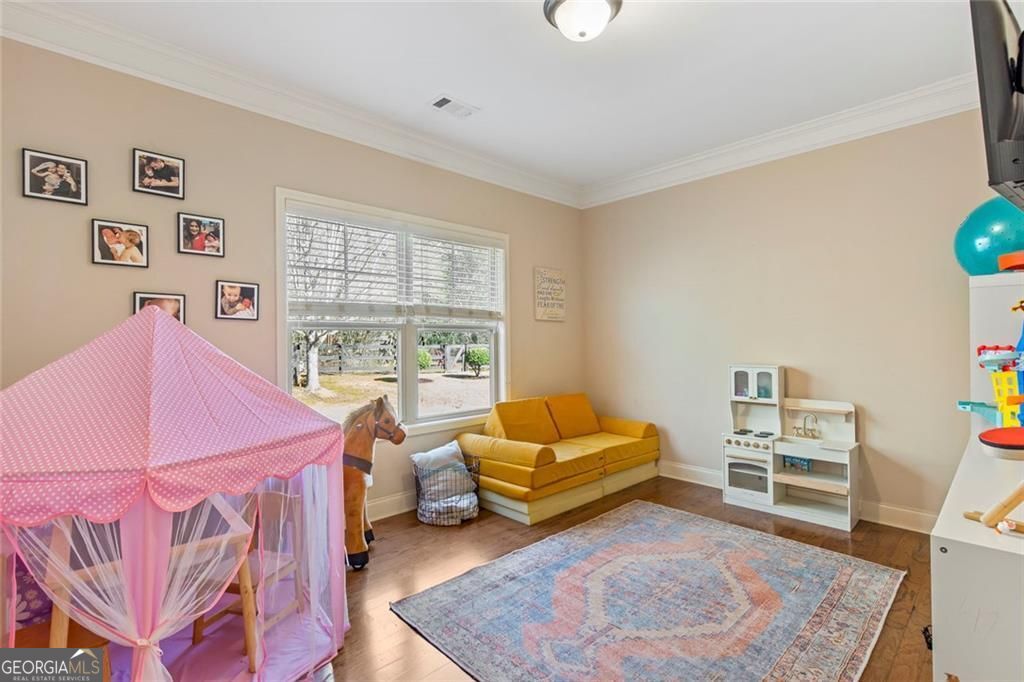 750 Montgomery Avenue