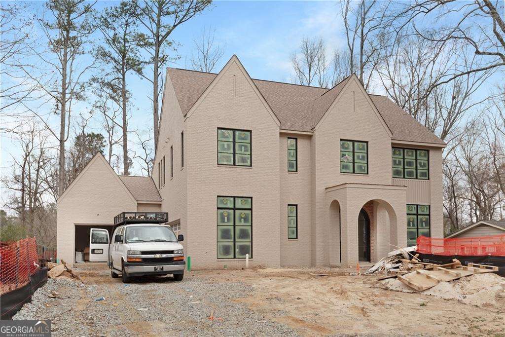 175 Pebble Trail