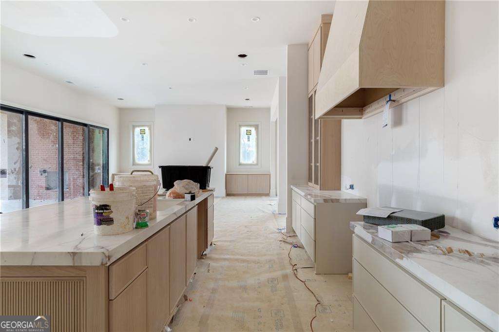 175 Pebble Trail
