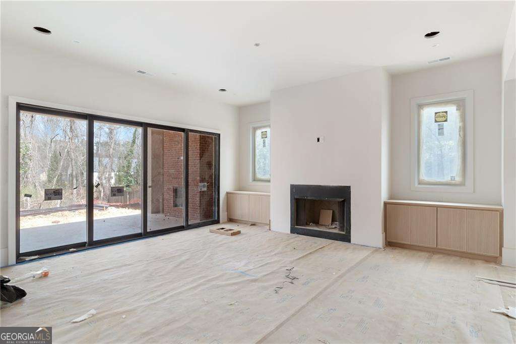 175 Pebble Trail