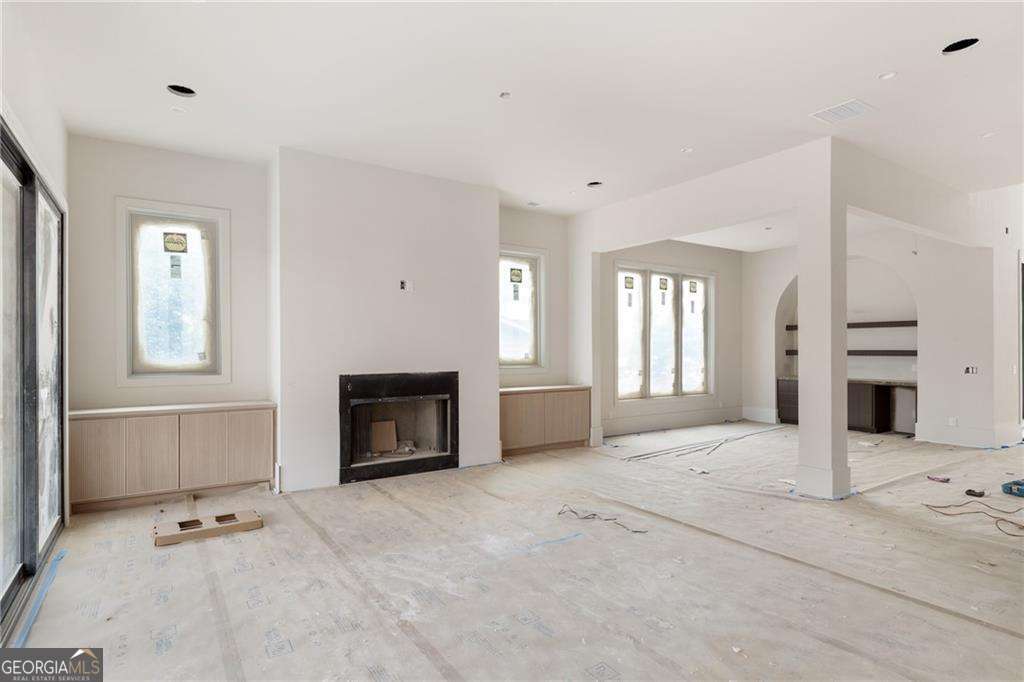 175 Pebble Trail