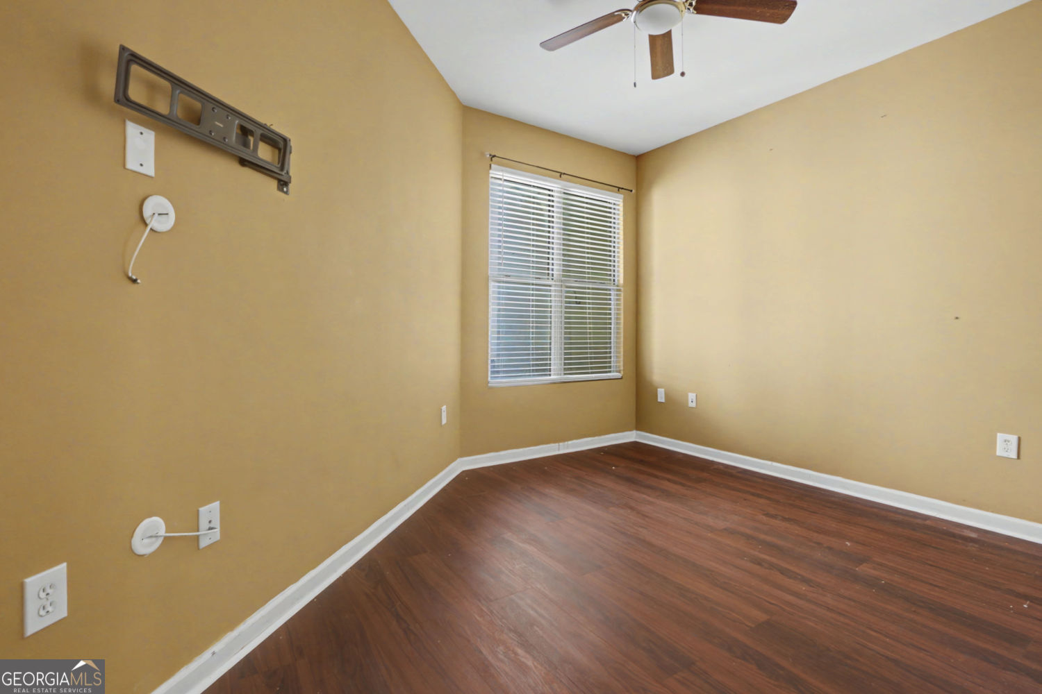 870 NW Mayson Turner Road NW # 1311