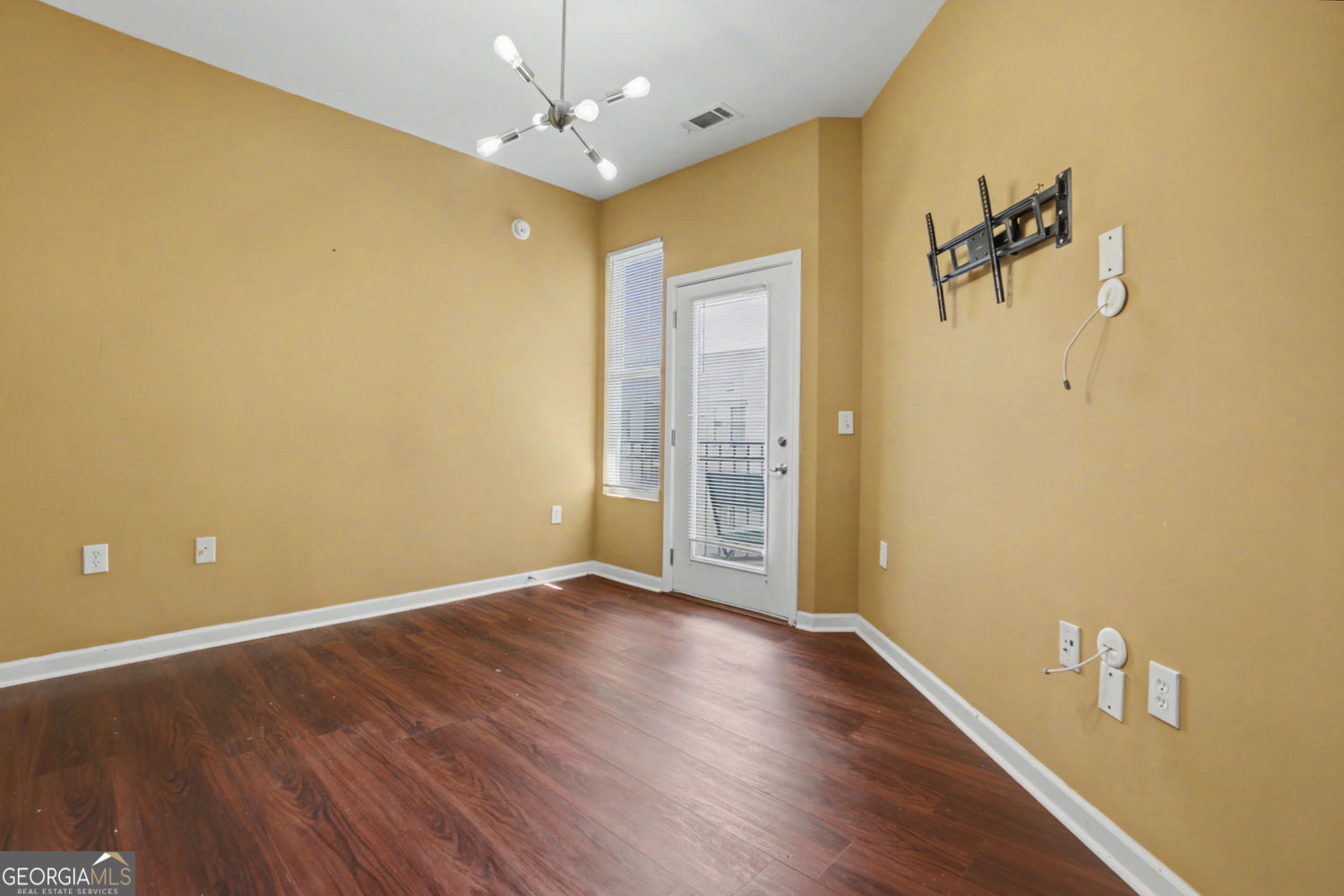 870 NW Mayson Turner Road NW # 1311
