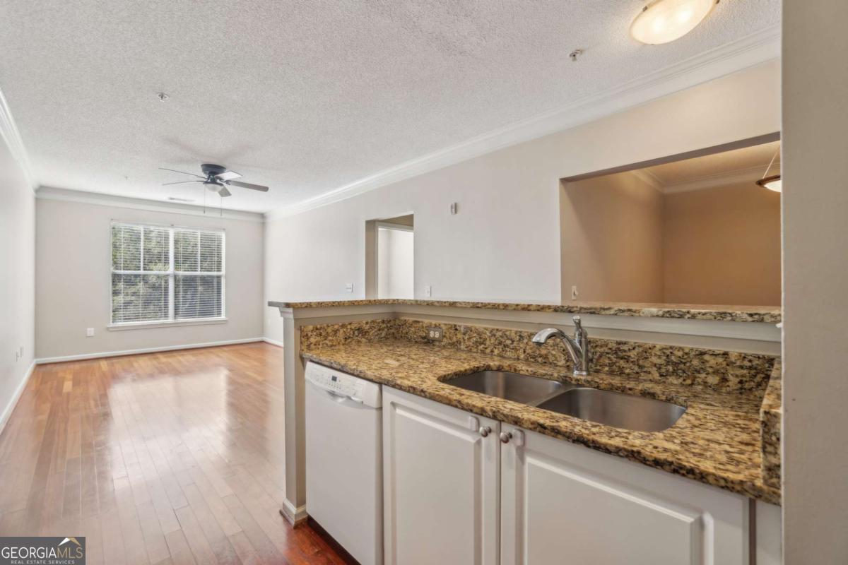 10 Perimeter Summit Boulevard NE # 3206