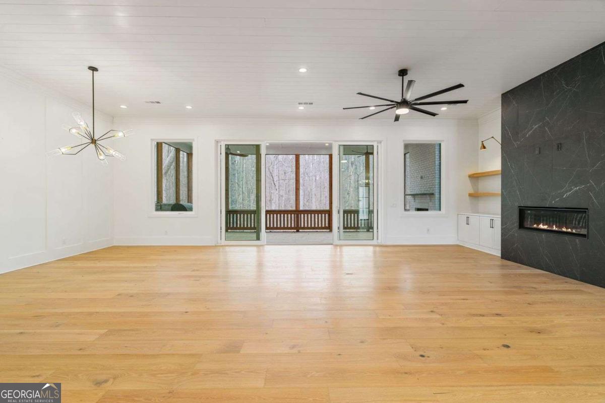 555 Lower Birmingham Road