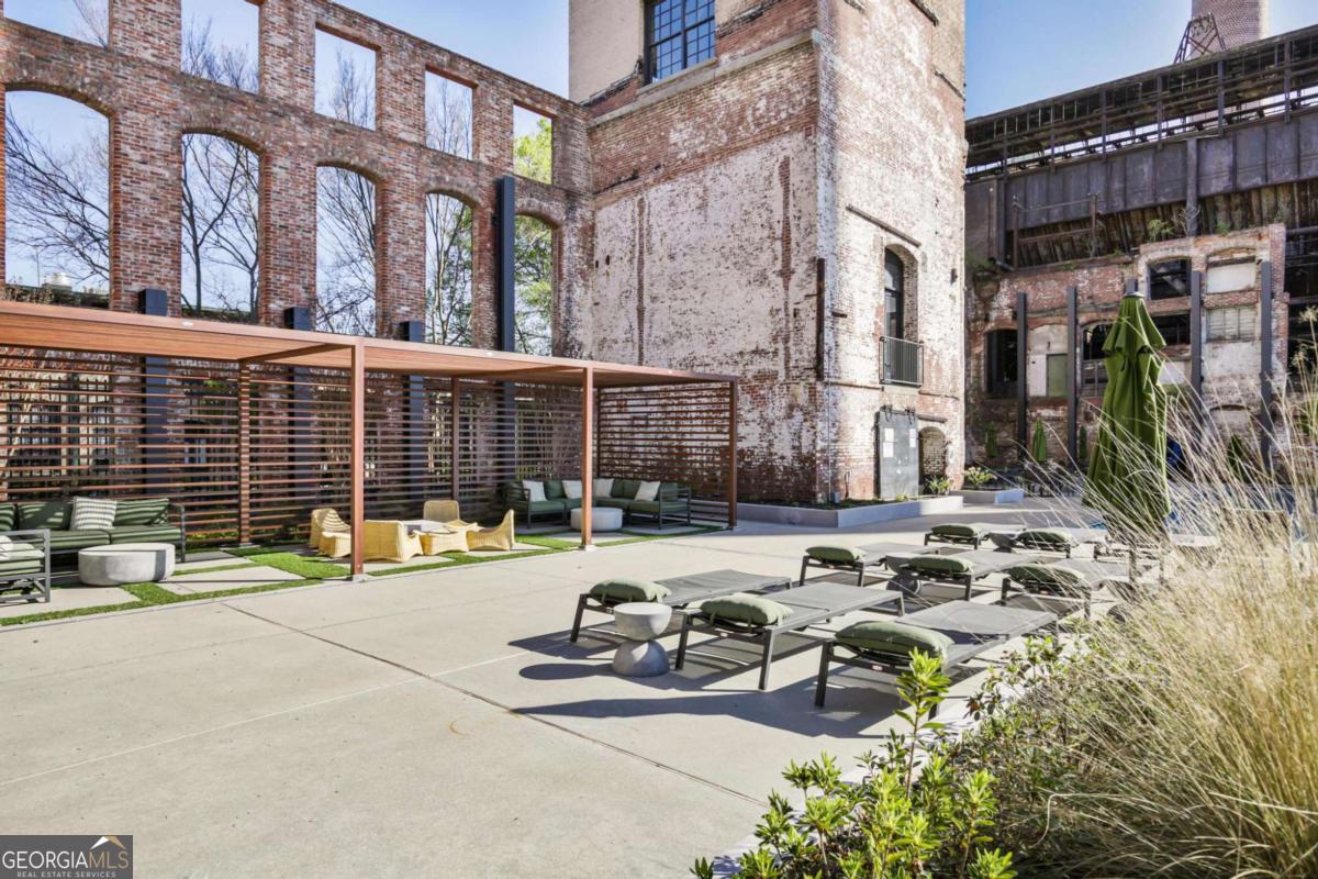 170 Boulevard SE # 128H