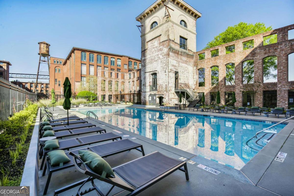 170 Boulevard SE # 128H