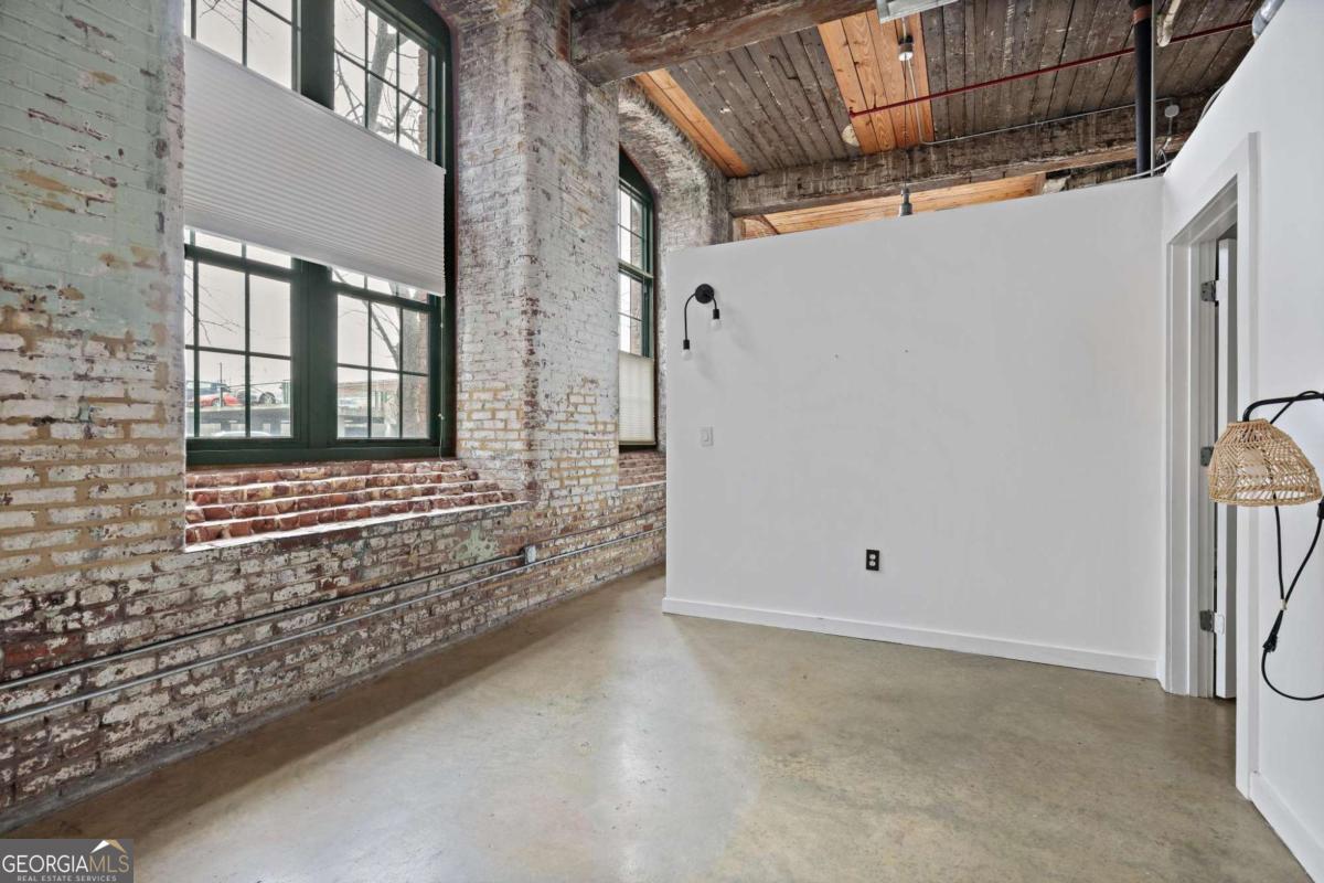 170 Boulevard SE # 128H