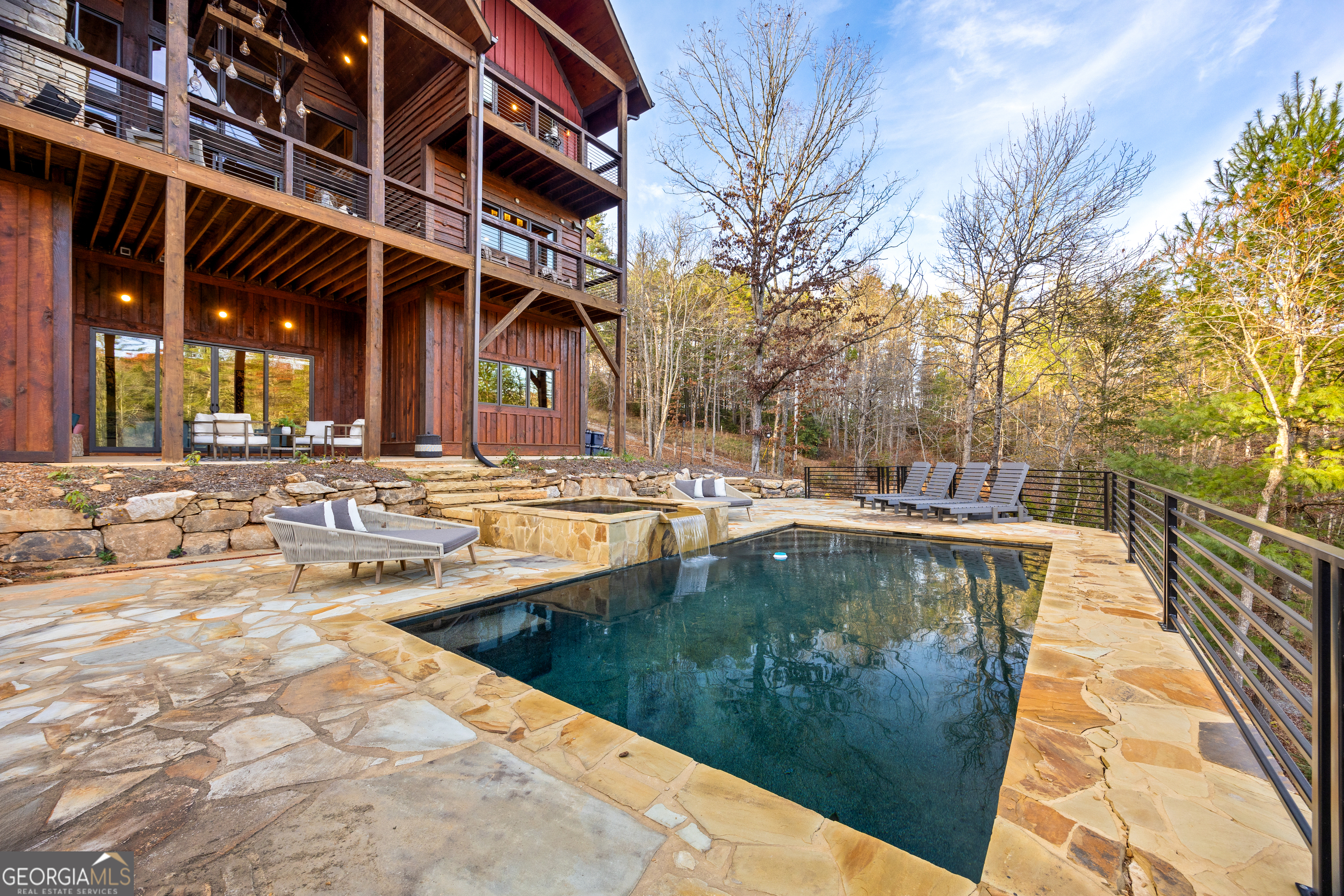 450 Miracle Lane