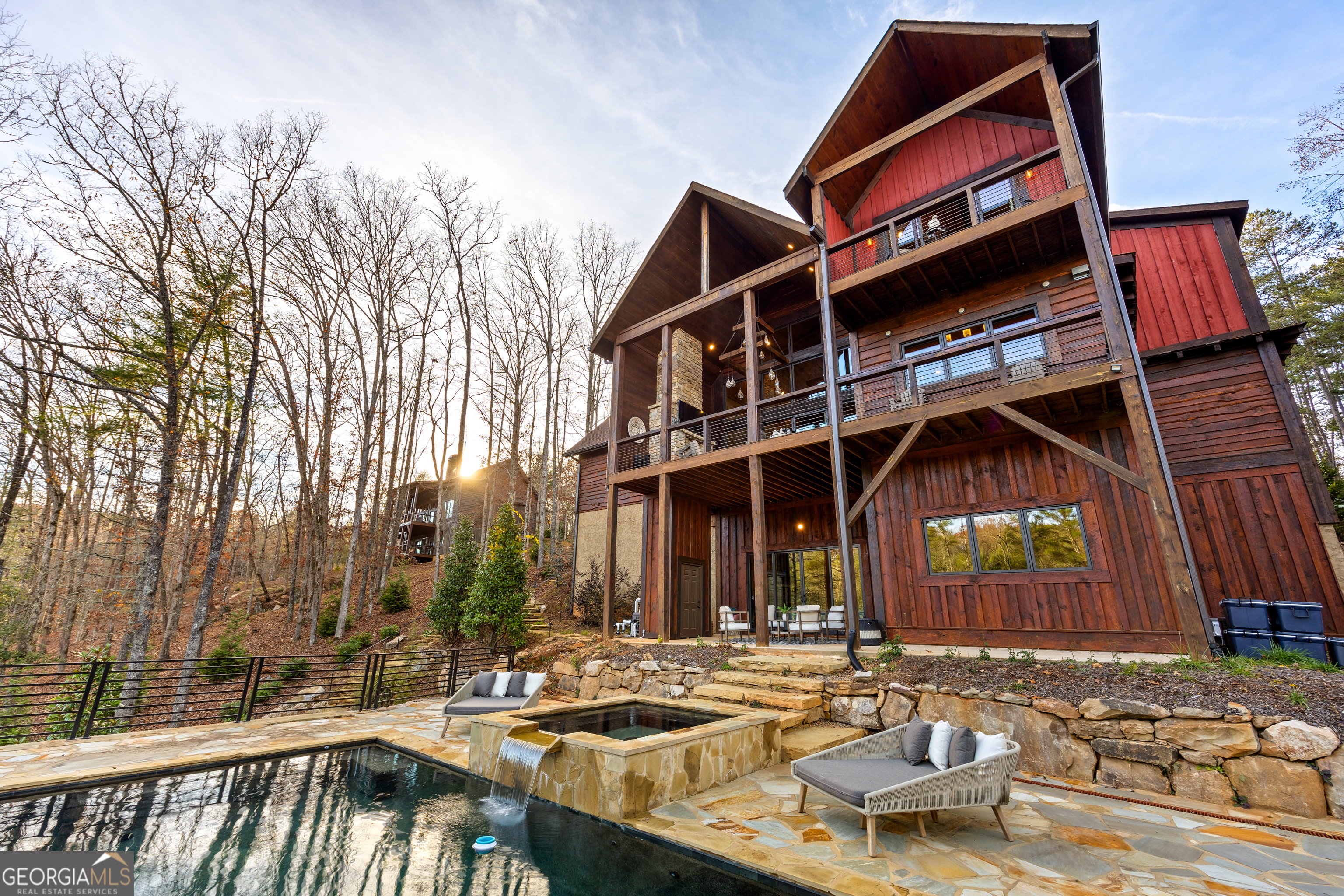 450 Miracle Lane