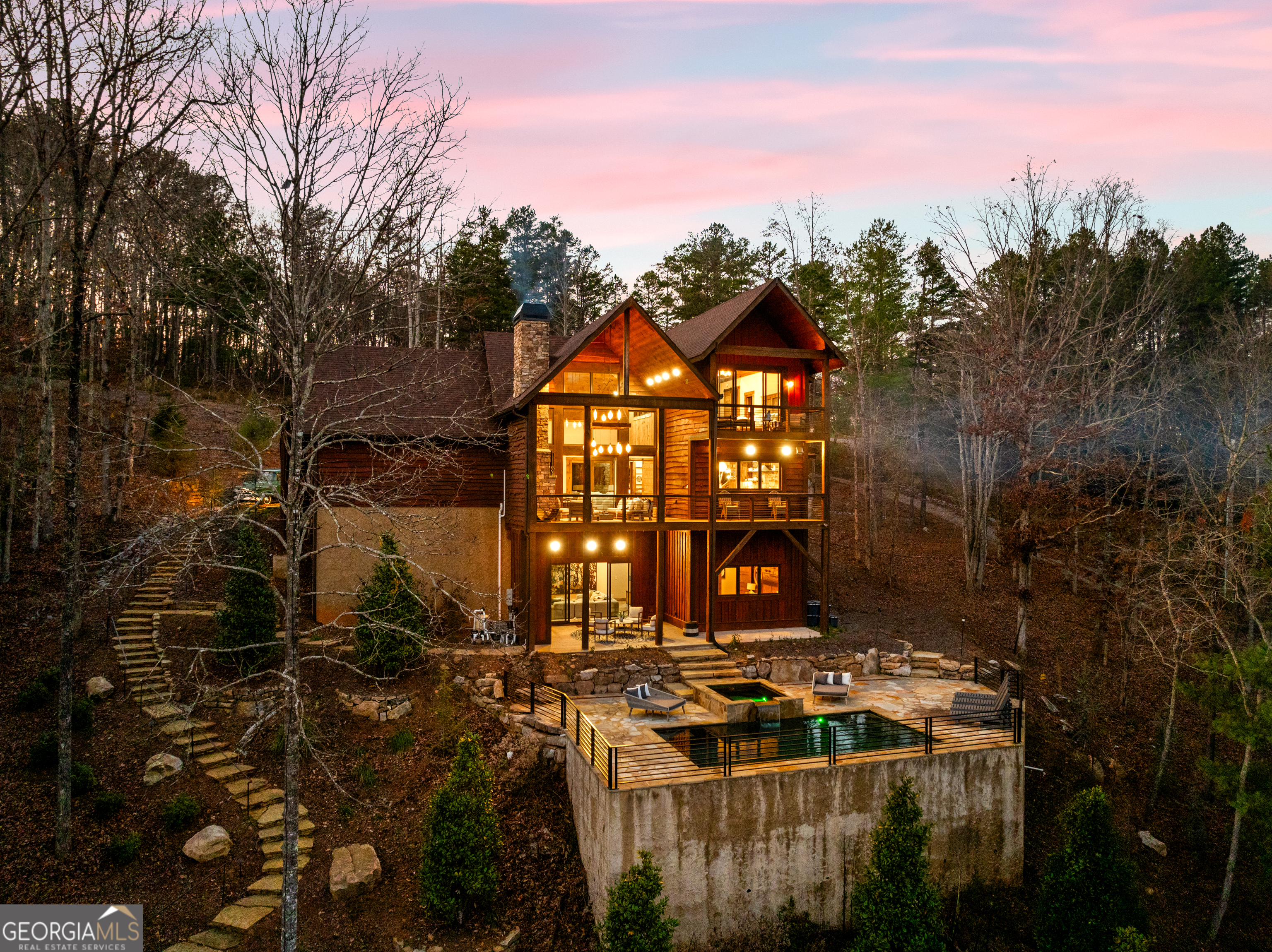 450 Miracle Lane