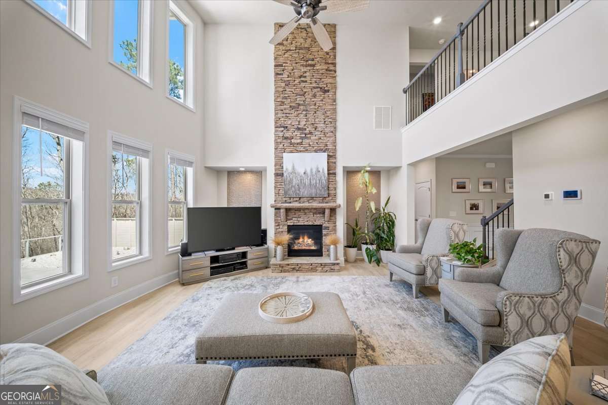 3202 Garden Hill Lane
