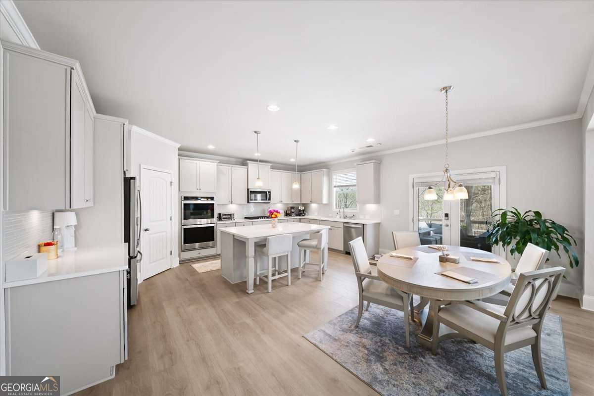 3202 Garden Hill Lane
