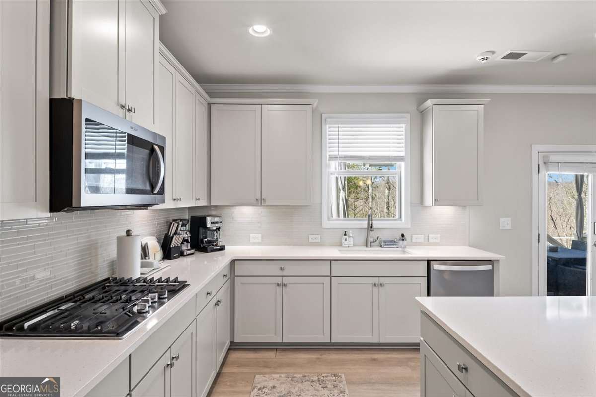 3202 Garden Hill Lane