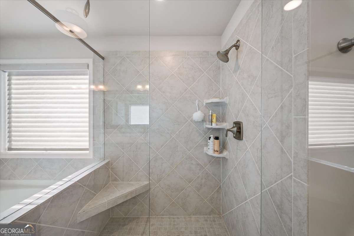 3202 Garden Hill Lane