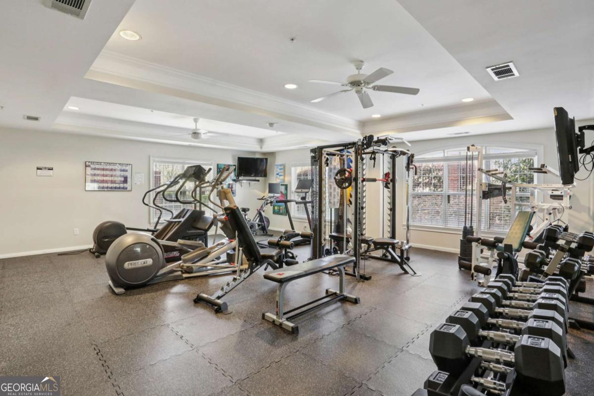 3275 Lenox Road NE # 208