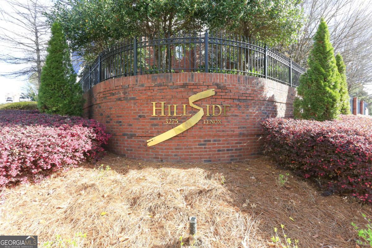 3275 Lenox Road NE # 208
