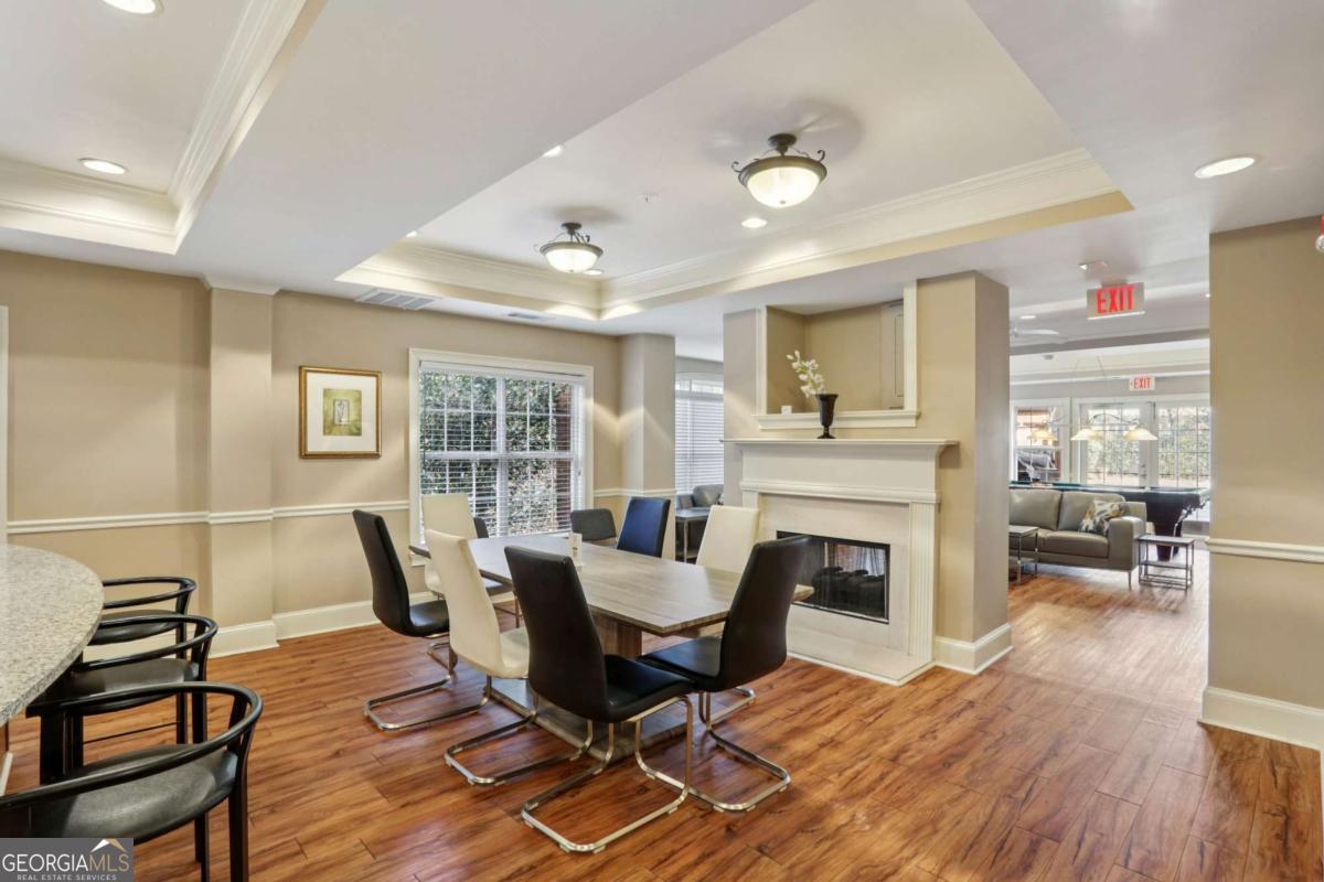 3275 Lenox Road NE # 208