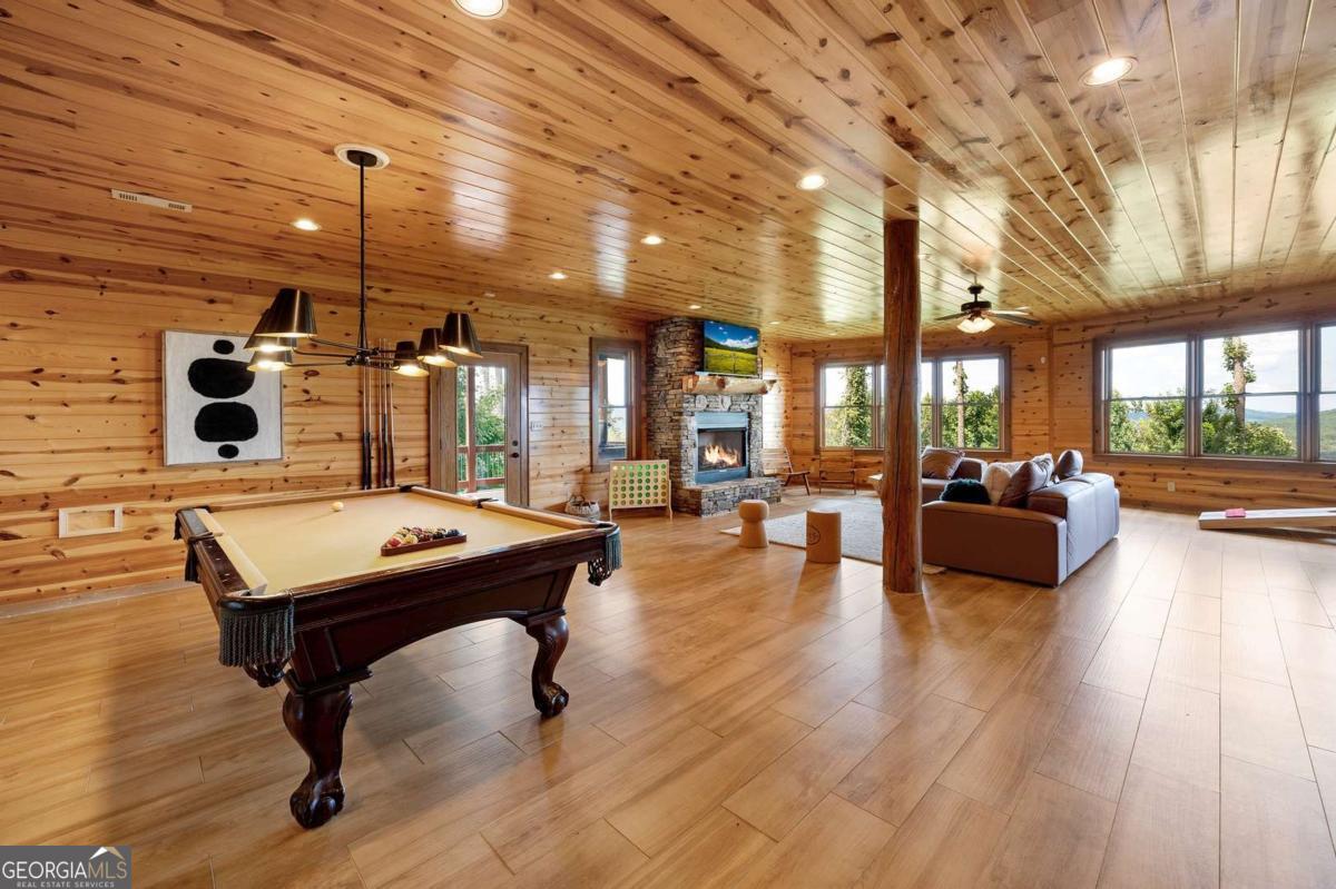 502 Overlook Drive