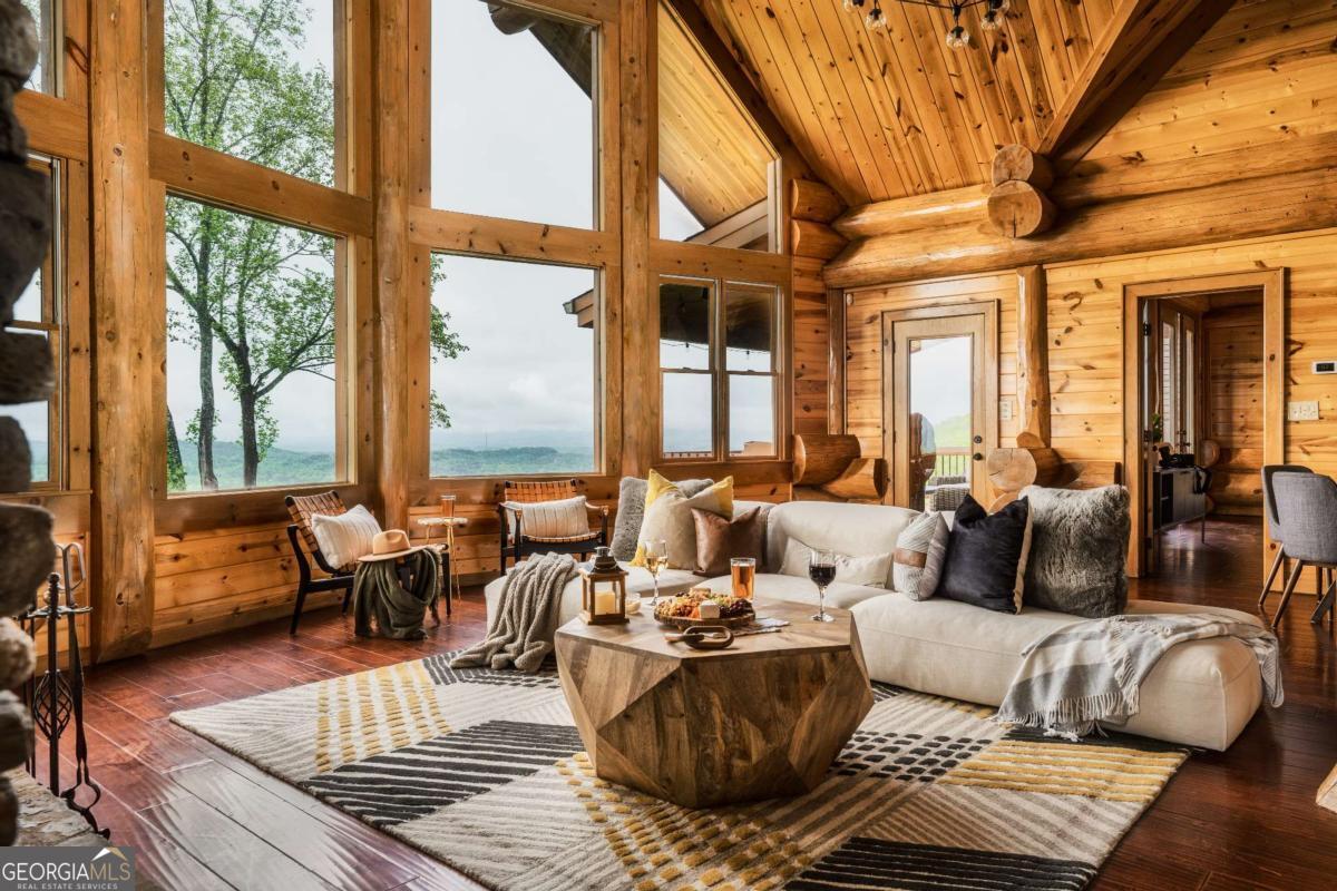 502 Overlook Drive