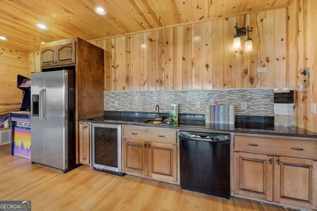 502 Overlook Drive