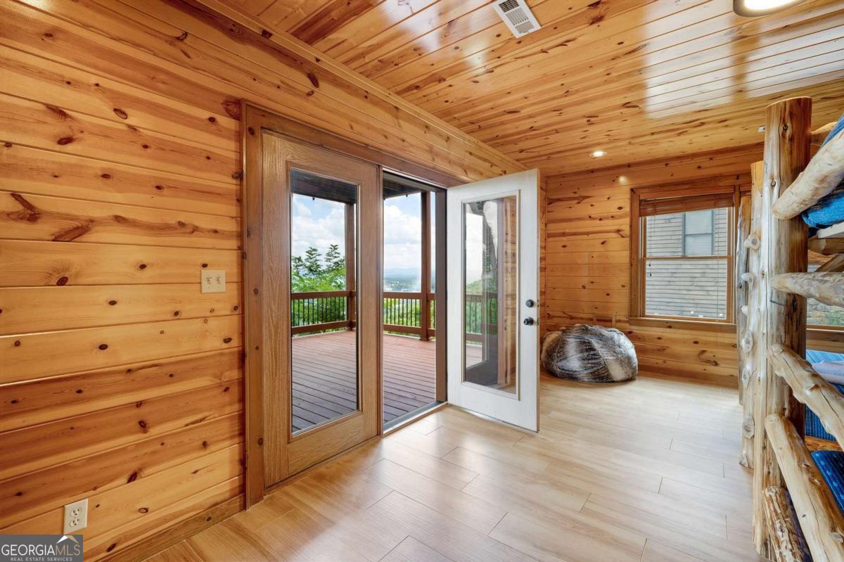 502 Overlook Drive