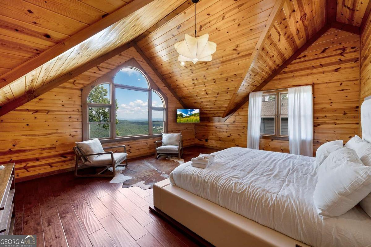 502 Overlook Drive