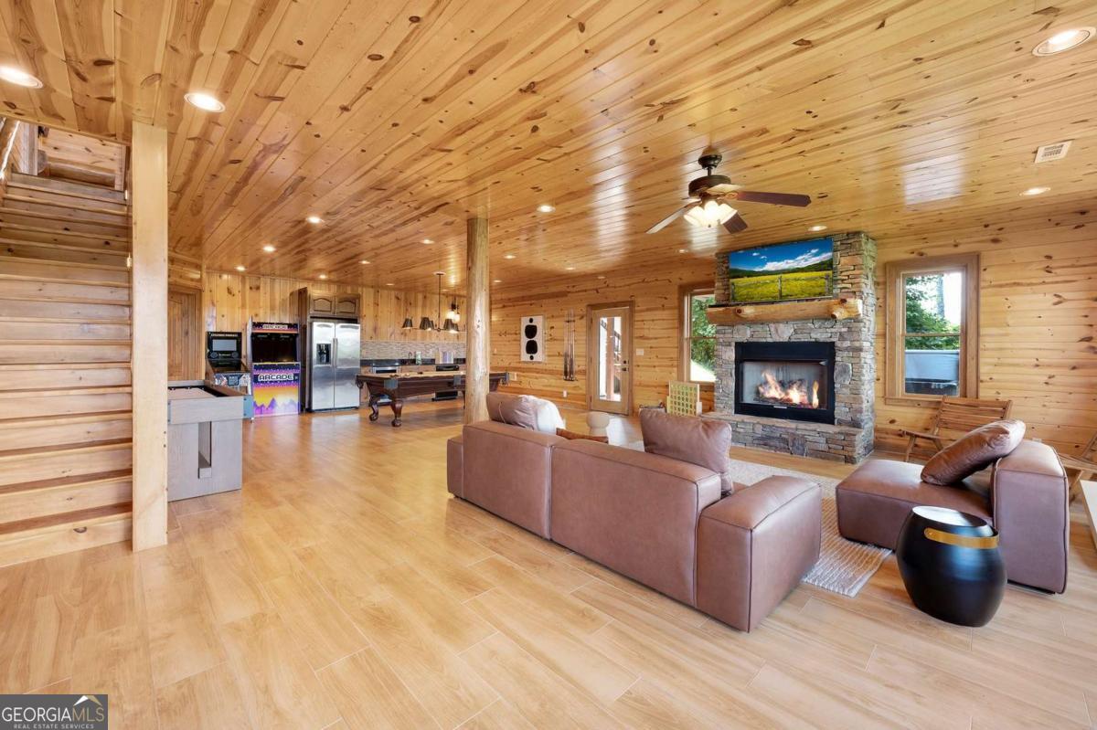 502 Overlook Drive