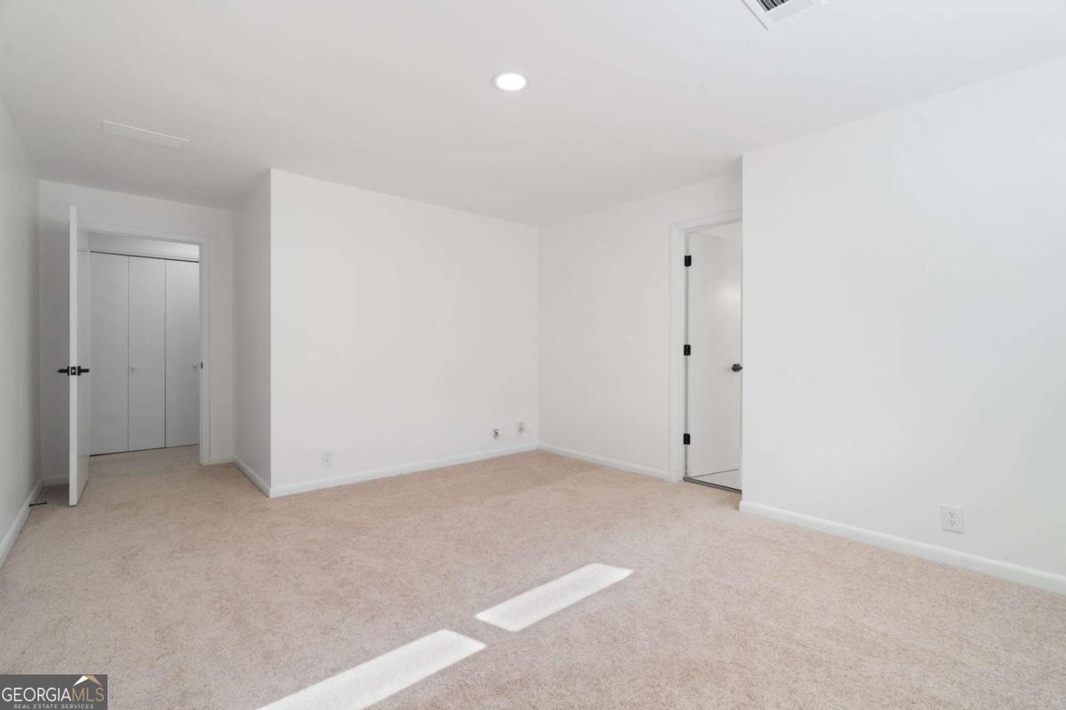 14 Ball Creek Way