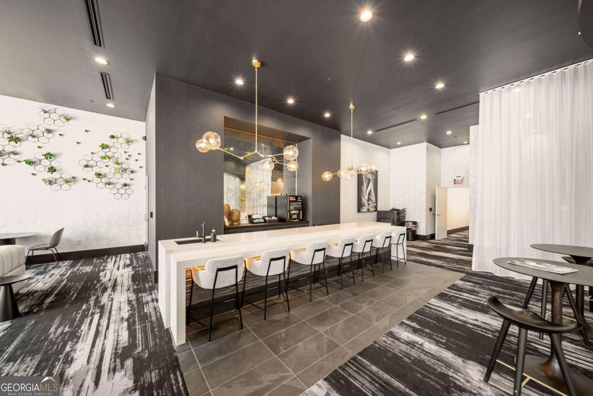 3324 Peachtree Road NE # 2705